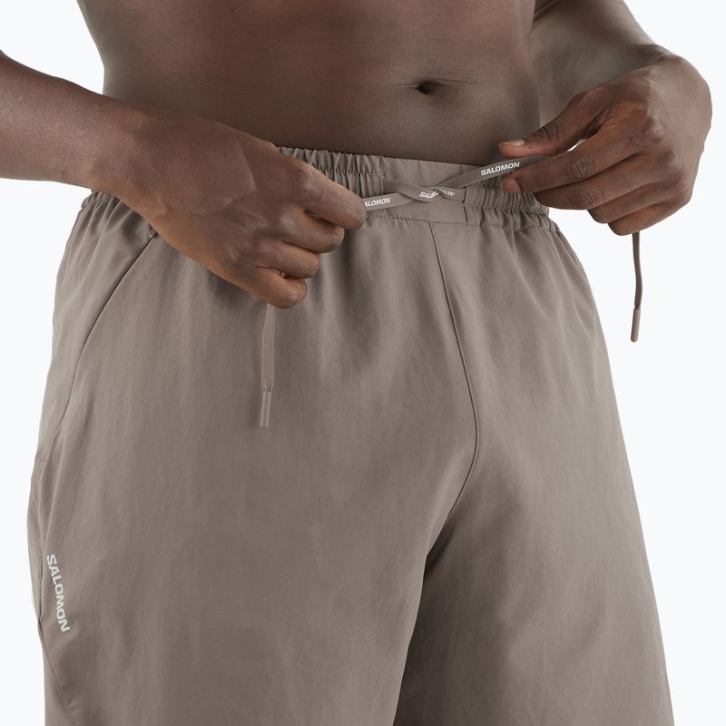 Pánske bežecké šortky Salomon Shakeout Core 2IN1 7" No Liner iron 3