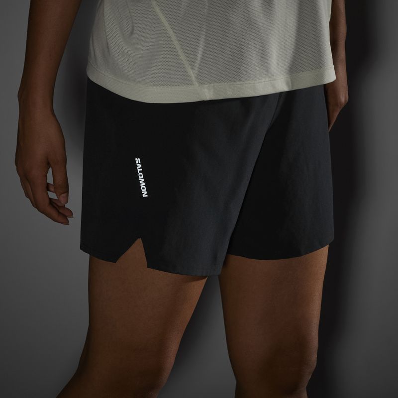 Dámske bežecké šortky Salomon SHAKEout Core 6" deep black 5