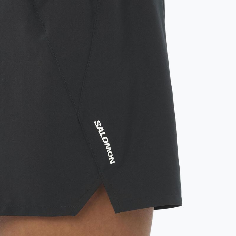 Dámske bežecké šortky Salomon SHAKEout Easy 4" deep black 5
