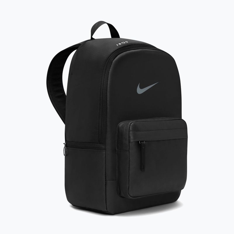 Mestský batoh Nike Heritage 23 l black/black/smoke grey 2