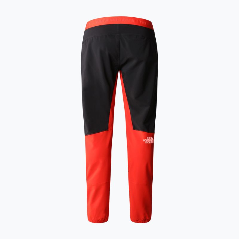 Pánske trekingové nohavice The North Face Felik Slim Tapered red/black NF0A825WWU51 2