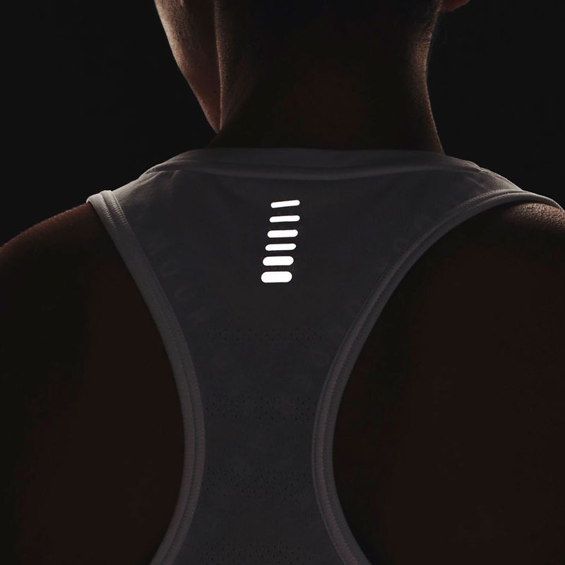 Dámske bežecké tričko Under Armour Seamless Stride Singlet white 1375697 3