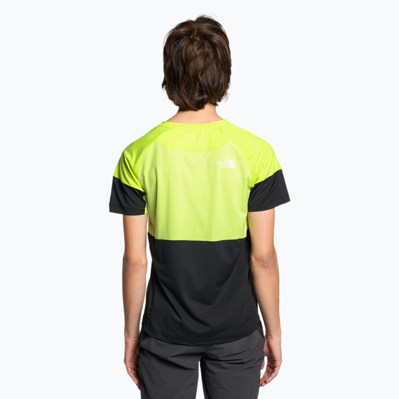 Pánske trekingové tričko The North Face Bolt Tech žlto-čierne NF0A825GFM91 2