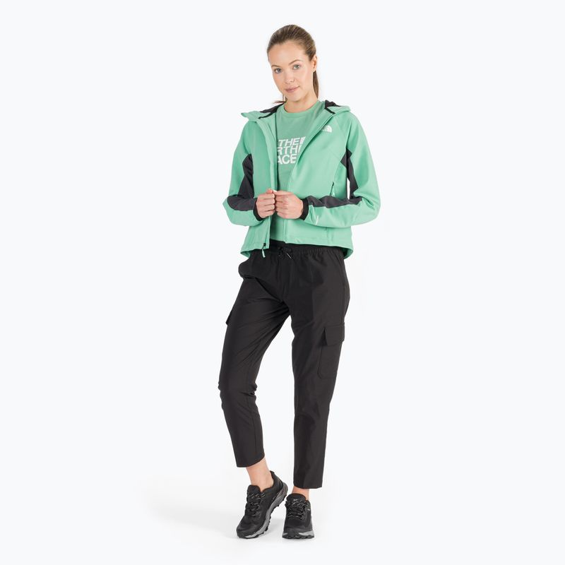 Dámska softshellová bunda The North Face AO Softshell Hoodie green NF0A7ZE990Q1 2