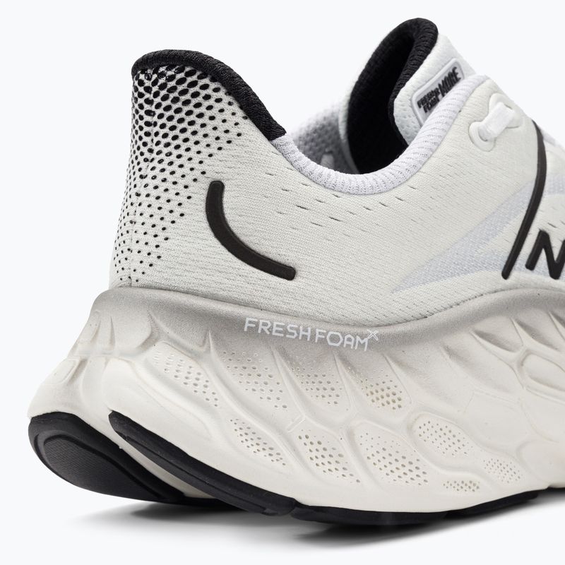 Pánska bežecká obuv New Balance WMOREV4 white NBMMORCW4 8