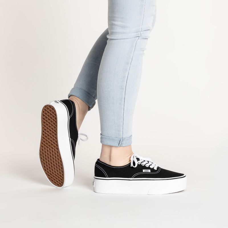 Tenisky Vans UA Authentic Stackform black/true white 2