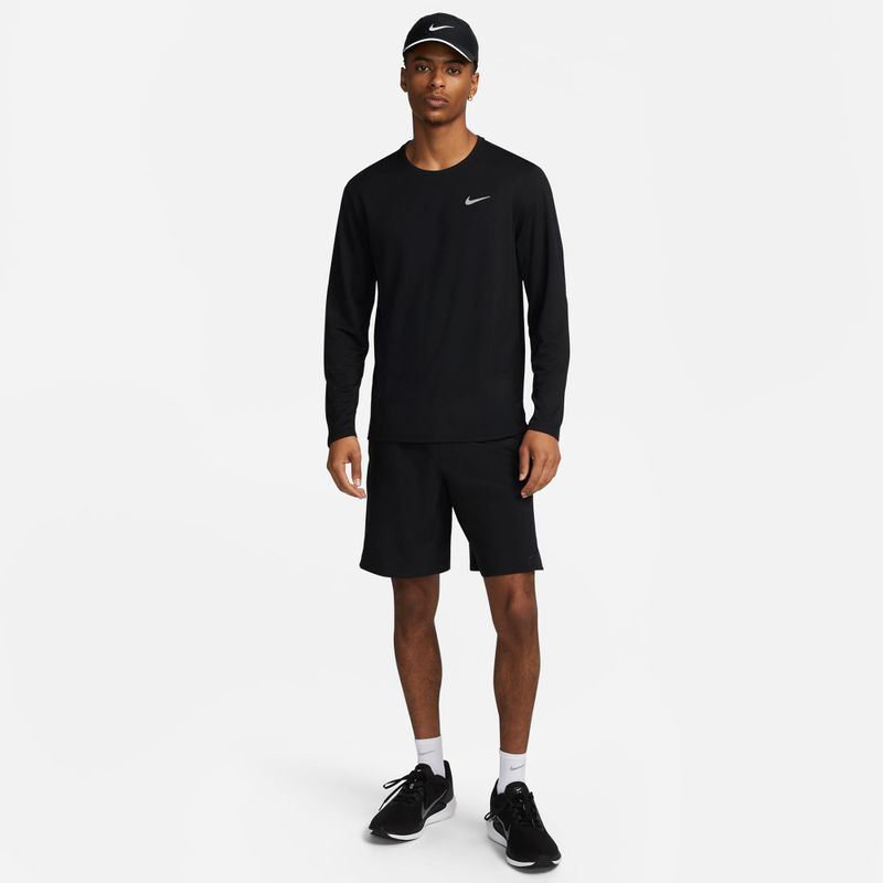 Pánske bežecké tričko s dlhým rukávom Nike Miler Dri-Fit UV black 2