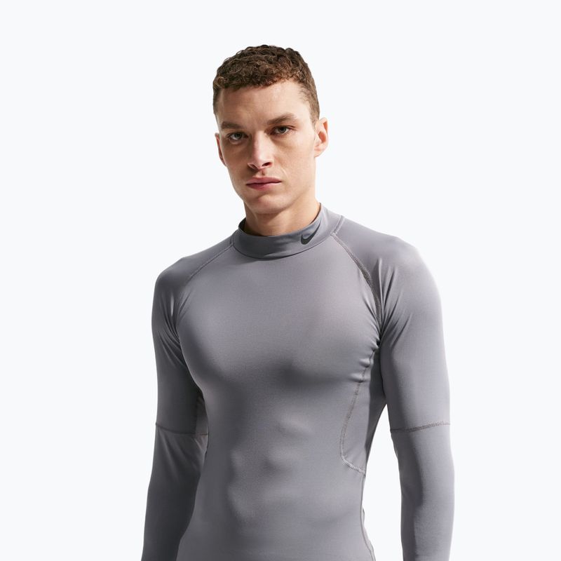 Pánske tréningové tričko longsleeve Nike Pro Dri-Fit Mock-Neck smoke grey/black 4