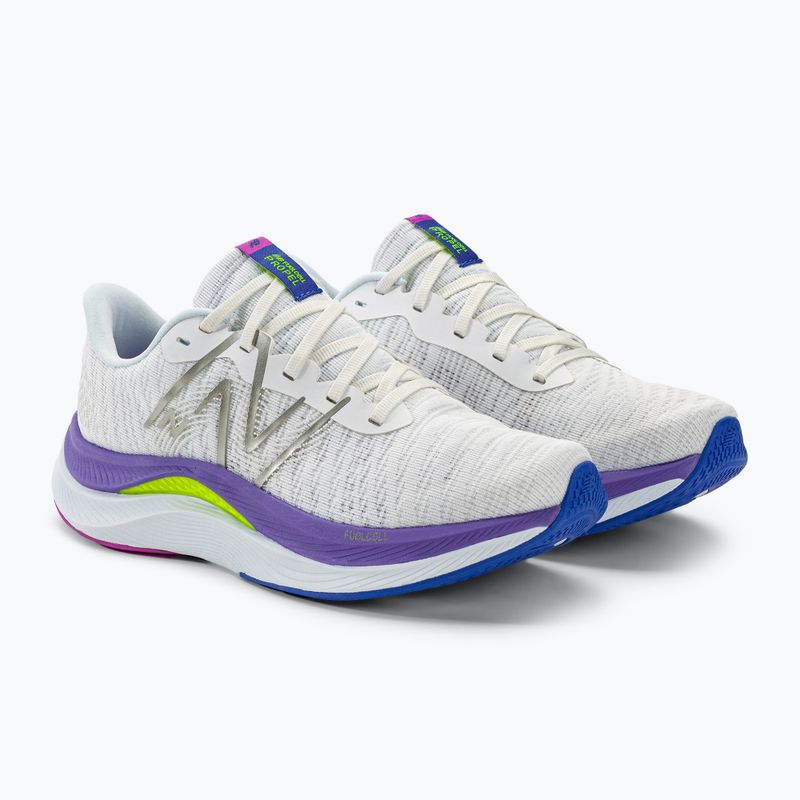 New Balance FuelCell Propel v4 white/multi dámska bežecká obuv 4