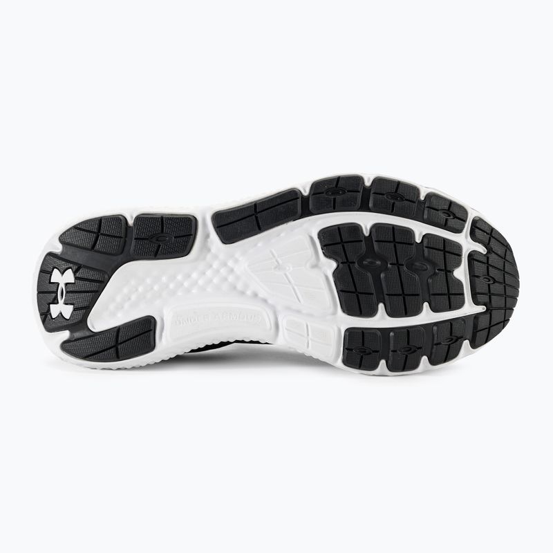 Under Armour Charged Rogue 4 black/white/white pánska bežecká obuv 5