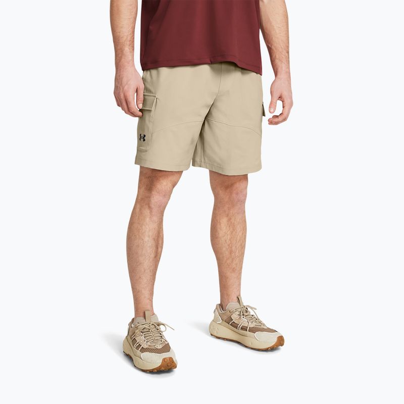 Pánske tréningové šortky Under Armour Stretch Woven Cargo khaki base/black