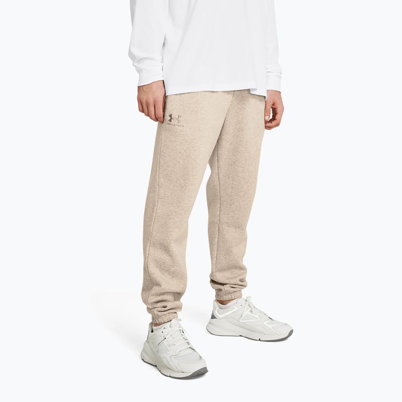 Pánske tréningové nohavice Under Armour Essential Fleece Joggers timberwolf taupe light hthr/timberwolf taupe