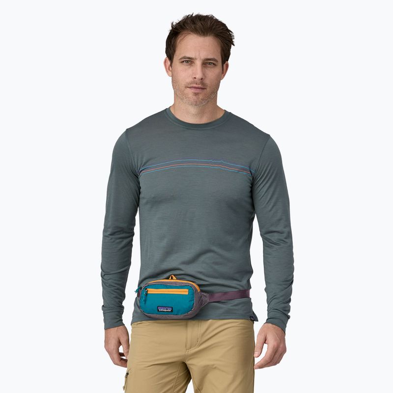 Patagonia Ultralight Black Hole Mini Hip Pack 1 l obsidiánová slivka 3