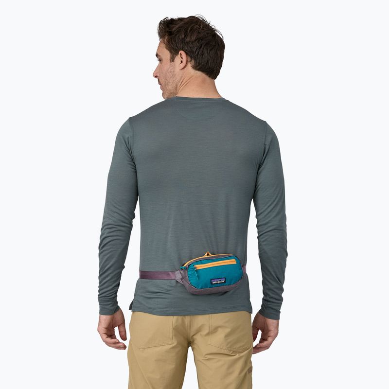 Patagonia Ultralight Black Hole Mini Hip Pack 1 l obsidiánová slivka 4
