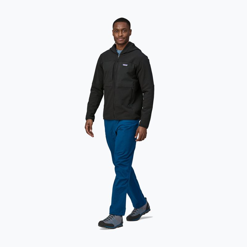 Pánska softshellová bunda Patagonia R2 TechFace Hoody black 2