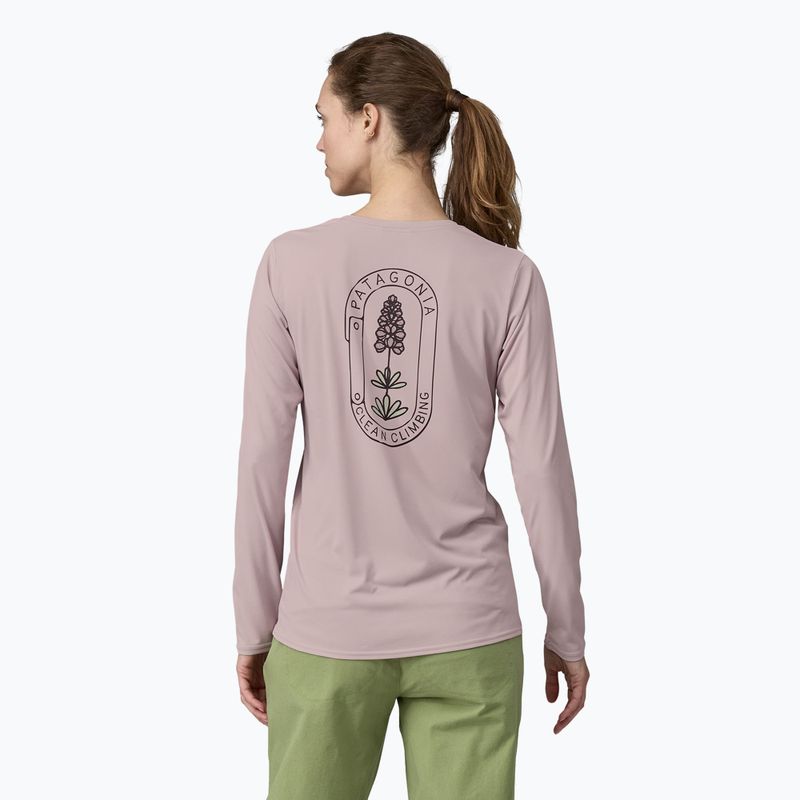 Dámske tričko Patagonia Cap Cool Daily Graphic s dlhým rukávom - Lands clean climb bloom/echo purple 2