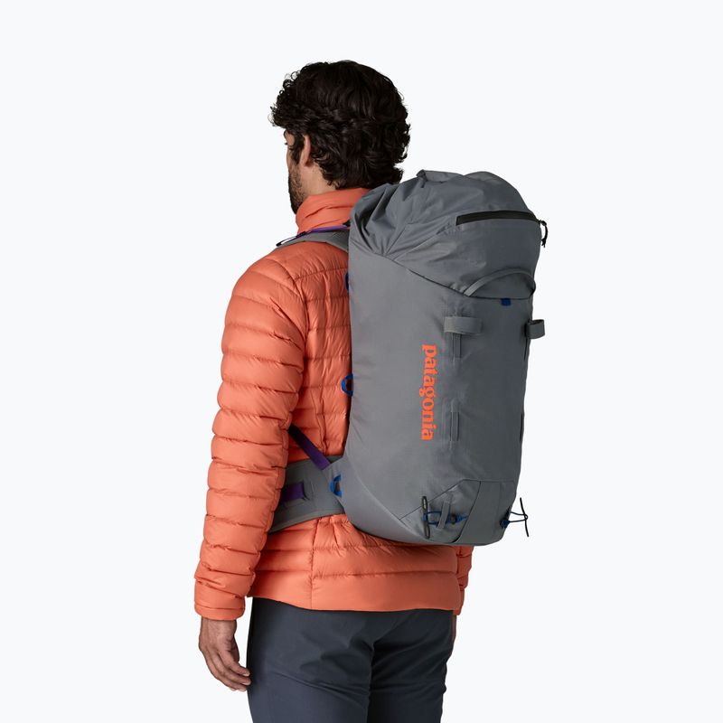 Turistický batoh Patagonia Ascensionist 35 l S noble grey 5