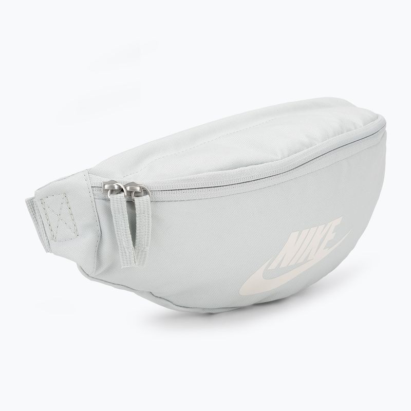 Taštička/ Ľadvinka Nike Heritage 3 l light silver/phantom 2