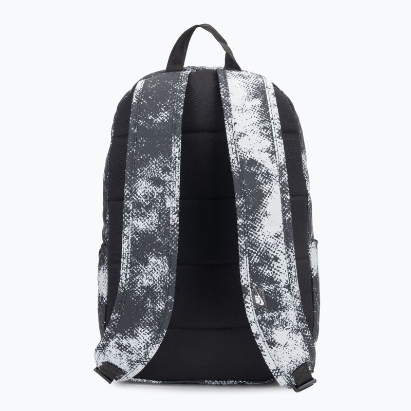 Batoh Nike Heritage 25 l biela/čierna/summit white 3