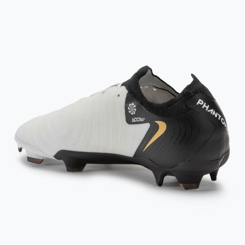 Pánske kopačky Nike Phantom GX II Pro FG white/metallic gold coin/black 3