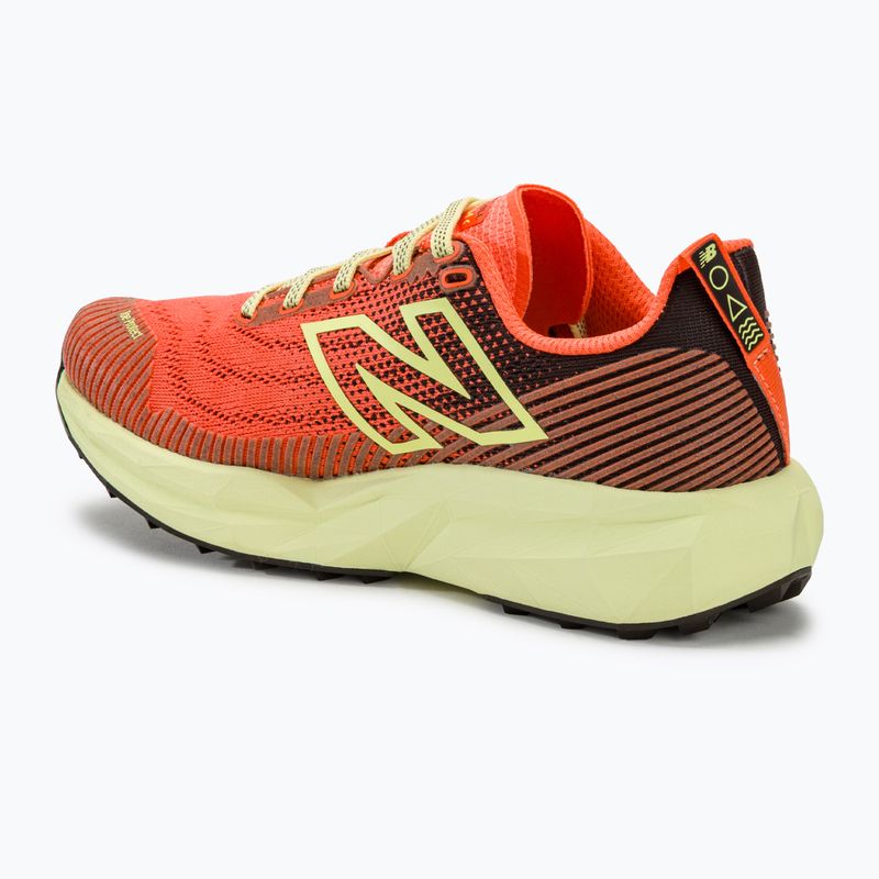 Dámska bežecká obuv New Balance FuelCell Venym gulf red 3