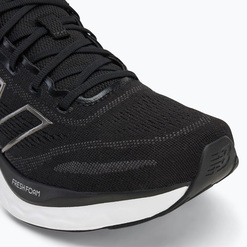 Pánska bežecká obuv  New Balance Fresh Foam 680 v8 black/white 7