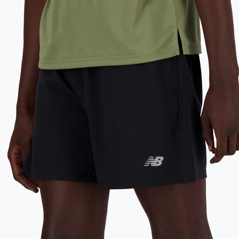 Pánske bežecké šortky New Balance Sport Essential Lined 5" black 3