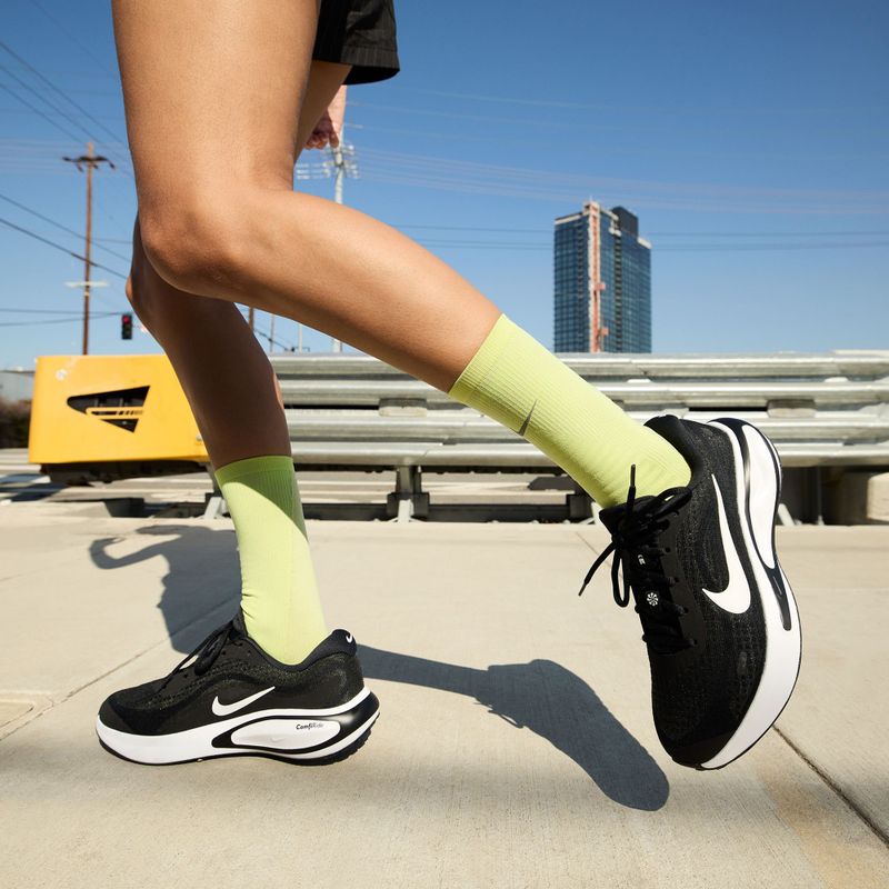 Dámske bežecké topánky Nike Journey Run black/white 10
