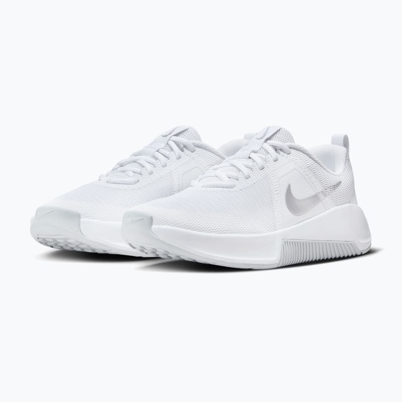 Dámska tréningová obuv Nike MC Trainer 3 white/photon dust/metallic platinum 3