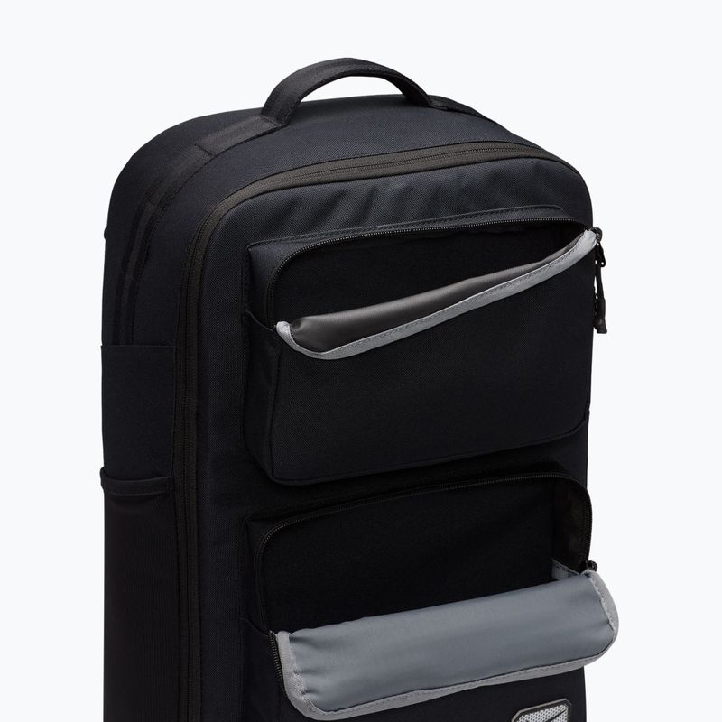 Mestský batoh Nike Utility Speed 27 l black/black/white 6