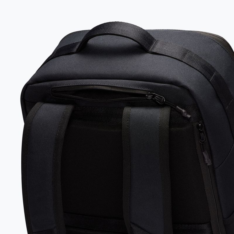 Mestský batoh Nike Utility Speed 27 l black/black/white 7