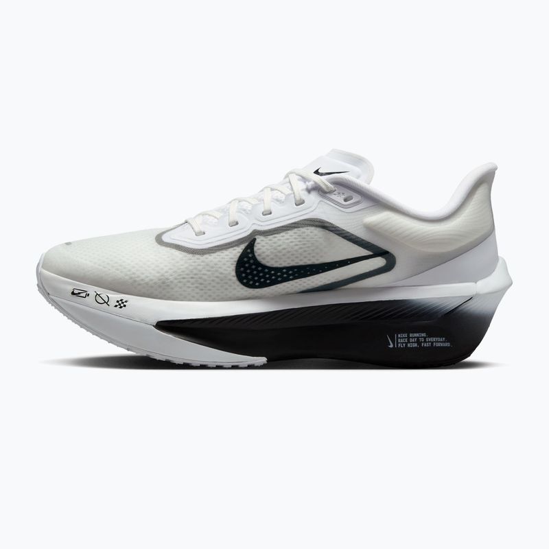 Pánska bežecká obuv Nike Zoom Fly 6 white/smoke grey/metallic silver/black 2