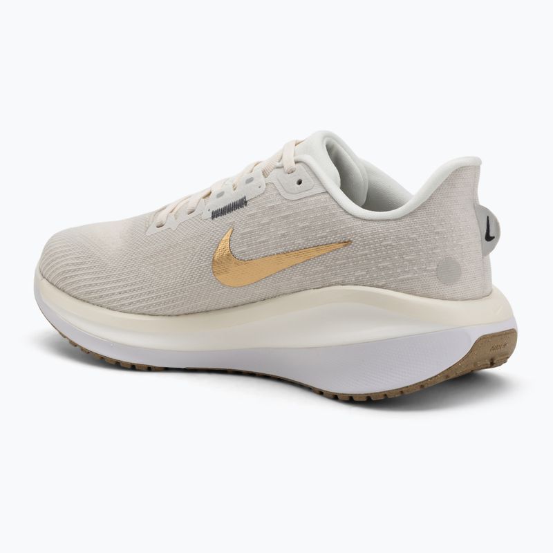 Dámske bežecké topánky Nike Vomero 17 phantom/light bone/sail/metallic gold 3