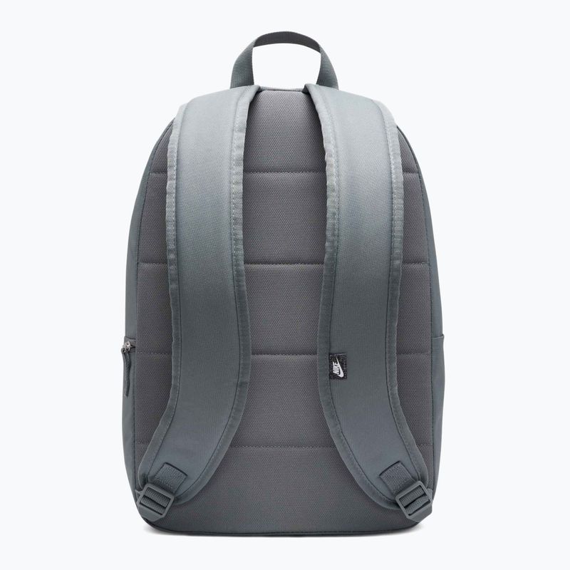 Batoh Nike Heritage 25 l smoke grey/smoke grey/white 3