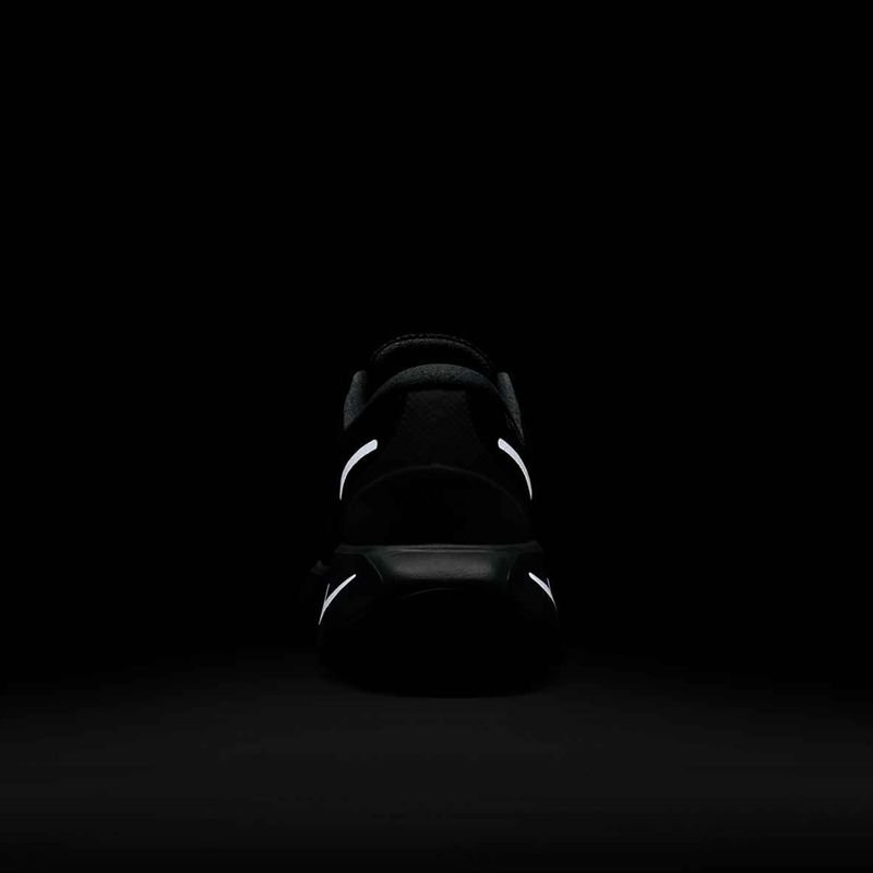 Dámske topánky Nike Motiva GTX black/anthracite/black 17