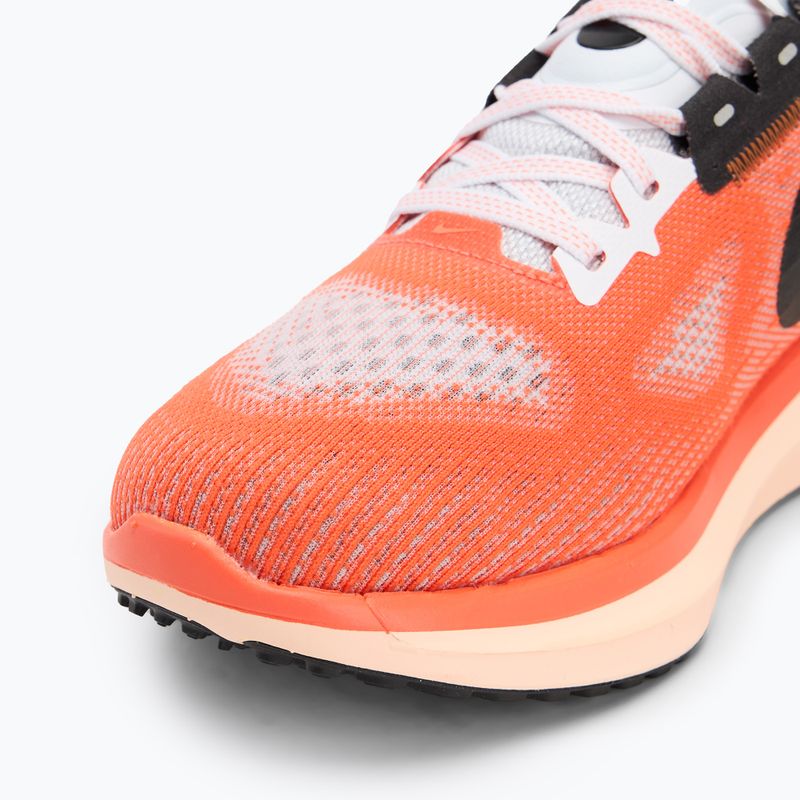 Dámska bežecká obuv Nike Vomero 17 white/light wild mango/crimson tint/black 7