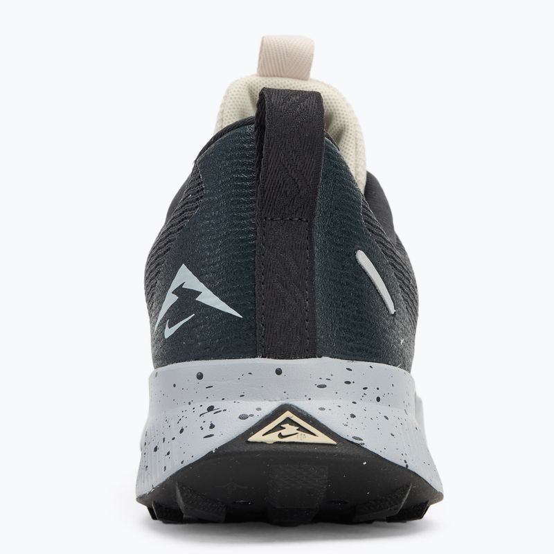 Dámska bežecká obuv Nike Juniper Trail 3 dark smoke grey/black/wolf grey/lightorewoodbrown 6