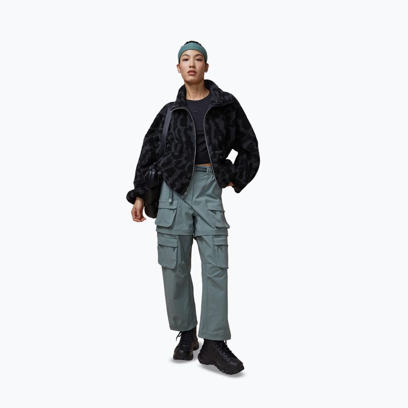 Dámske topánky Nike Blazer Roam Mid black/university red/racer blue/black 17