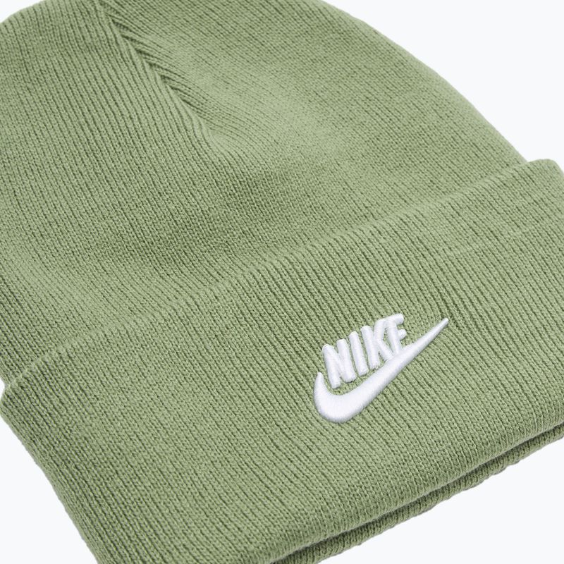 Detská zimná čiapka Nike Peak oil zelená/biela 3