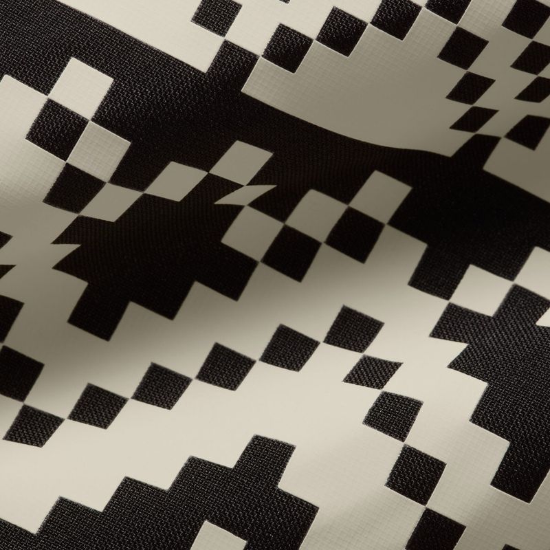 Vak Nike Brasilia 9.5 18 l burgundy crush/black/volt 9