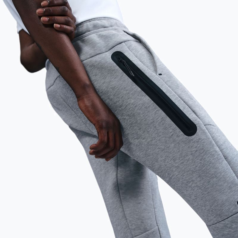 Pánske nohavice Nike Tech Joggers dark grey heather/black 4