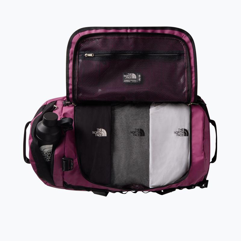 The North Face Base Camp Duffel M 71 l cyber berry/tnf black cestovná taška 4