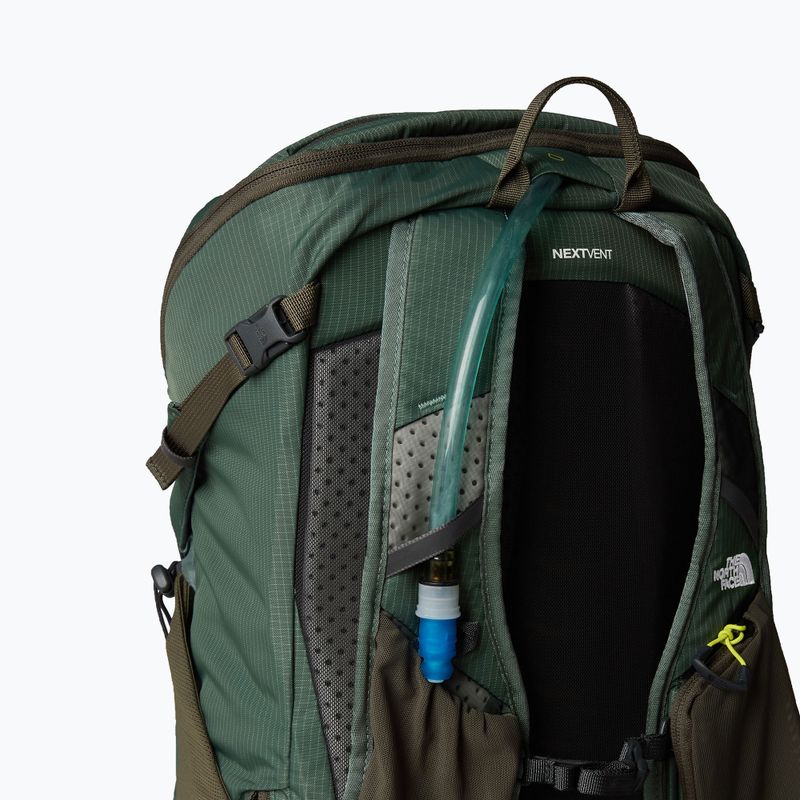 Dámsky turistický batoh The North Face Trail Lite 24 l duck green/new taupe green 3