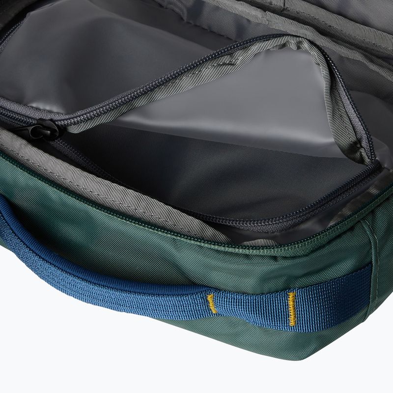 The North Face Base Camp Voyager Dopp Kit 4 l Duck Green/Shady Blue kozmetická taška 3