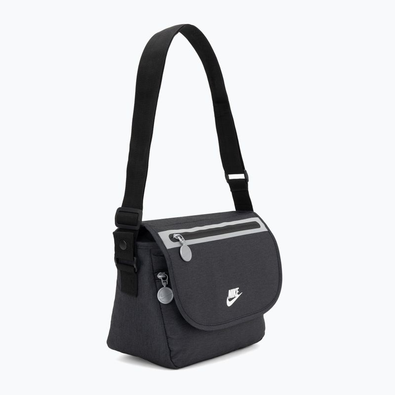 Taška na desiatu Nike Futura Messenger Lunch 7,5 l black 7