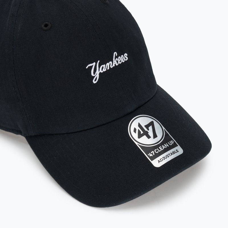 47 Značka MLB New York Yankees Base Runner Script CLEAN UP čiapka čierna 3