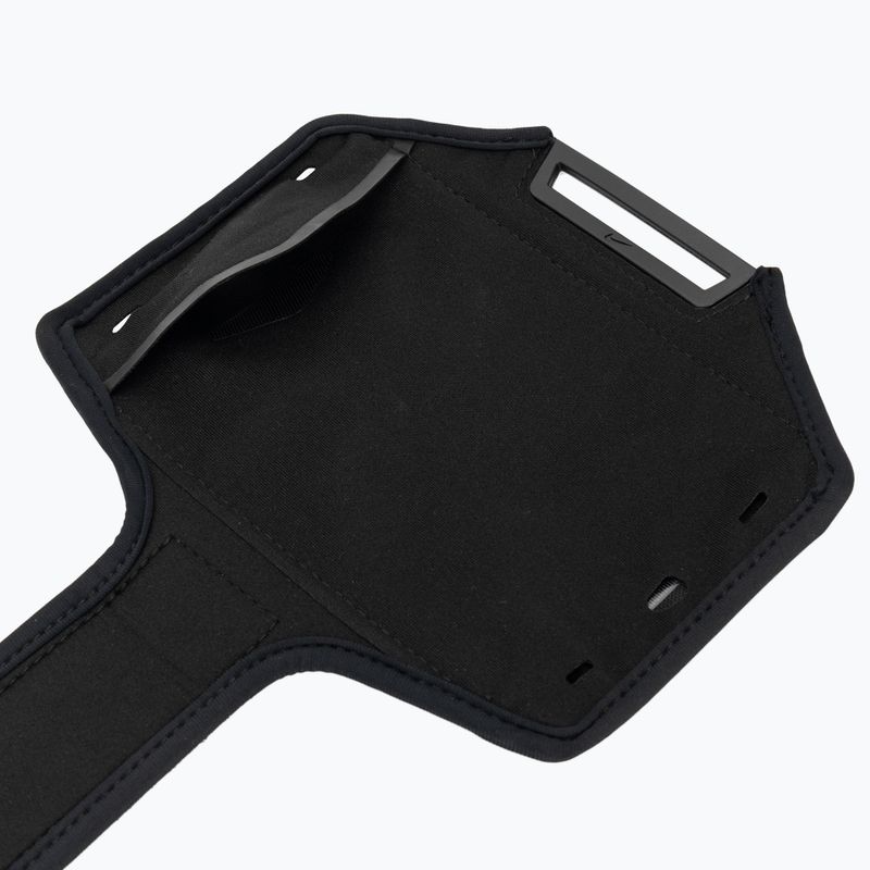 Bežecká opaska na ruku - puzdro na telefón Nike Essentials Arm Band black/black/silver 3