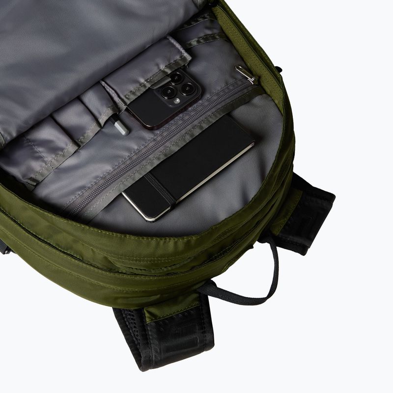 The North Face Borealis Classic 29 l woodland green/black mestský batoh 5