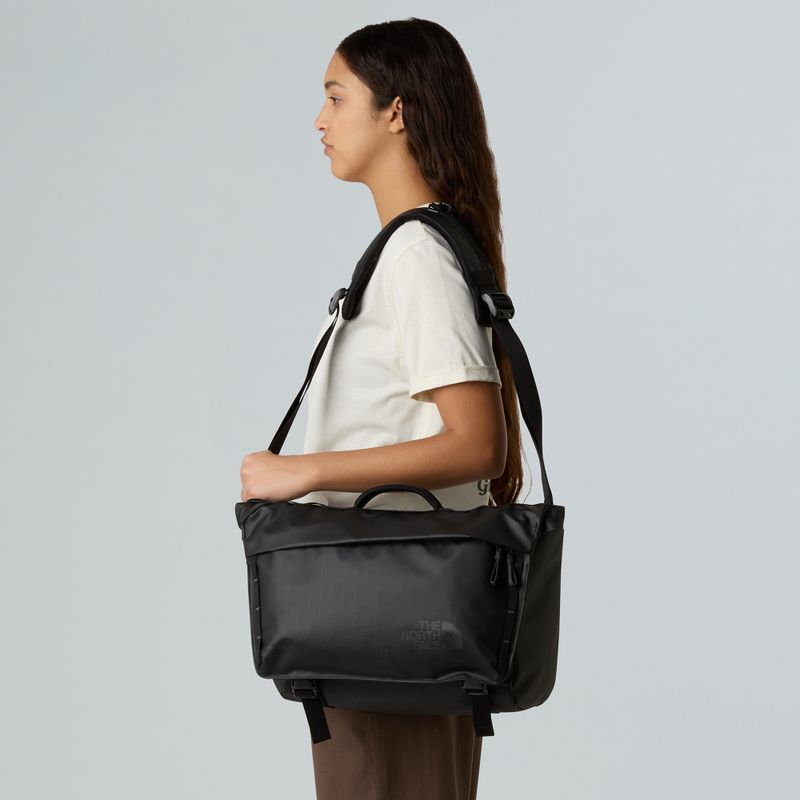 Pánska taška na notebook The North Face Base Camp Voyager Rolltop 12 l black/asphalt grey 6