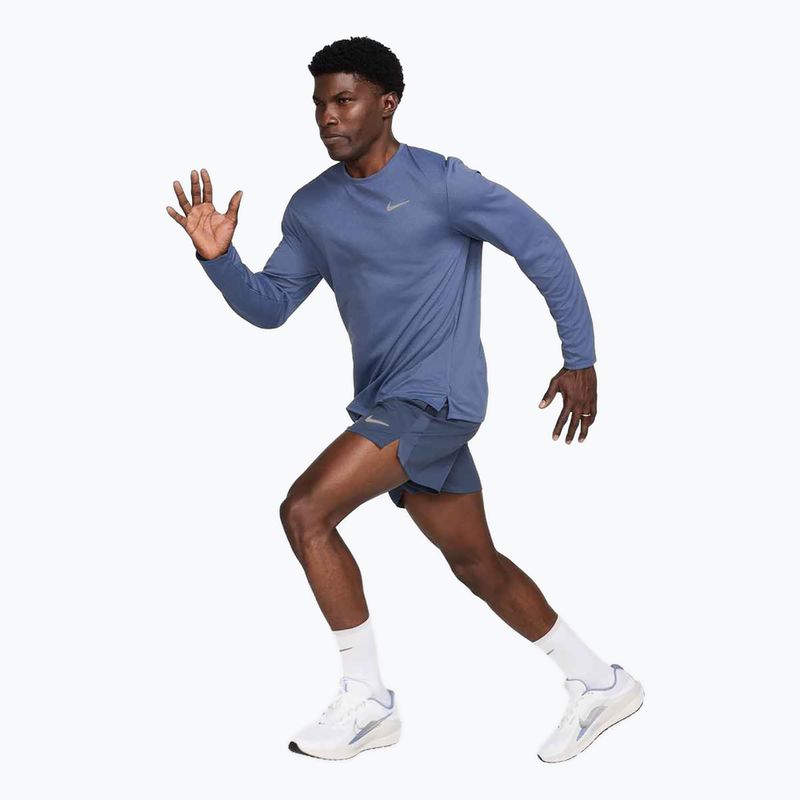 Pánske bežecké tričko longsleeve Nike Miler Dri-Fit UV diffused blue 2